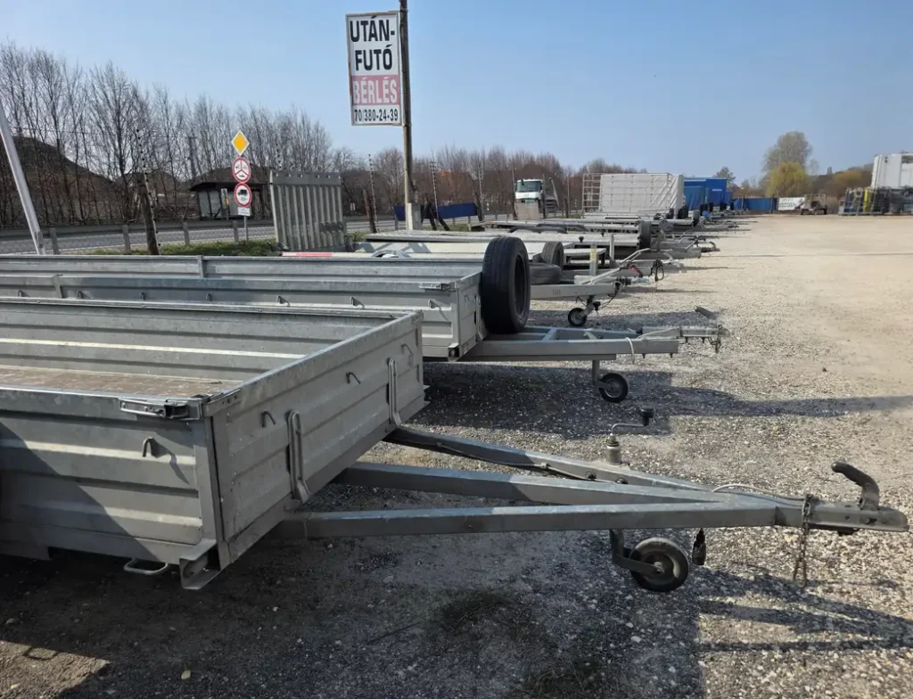 Utánfutó és tréler bérlés Dabas